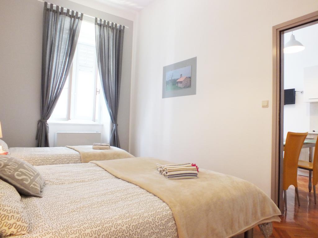 Apartman Draguć Pula Zewnętrze zdjęcie